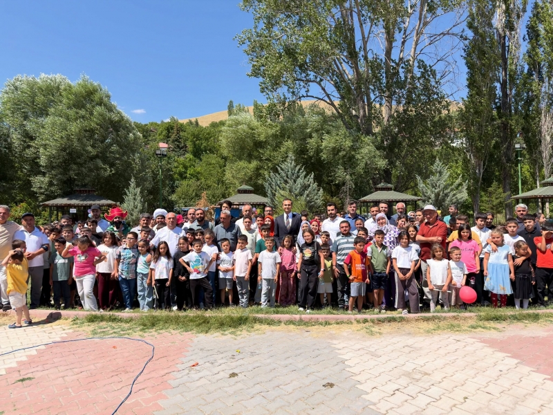 Çamardı’da Yaz Kur’an Kursları Coşkuyla Sona Erdi