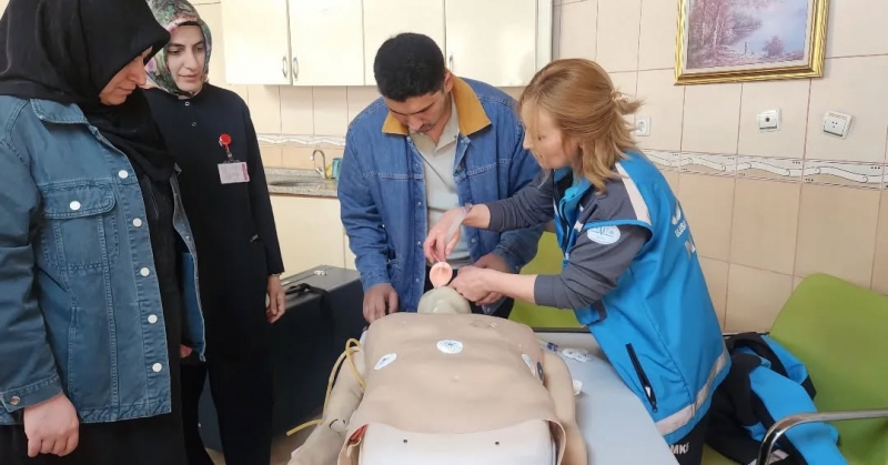 Niğde UMKE’den Sağlık Personeline Hayat Kurtaran Eğitim