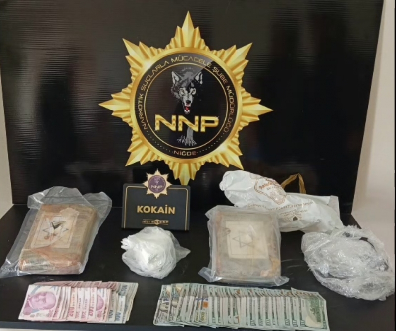 Niğde'de Uyuşturucu Operasyonu, 2 kilo 600 gram kokain ele geçirildi