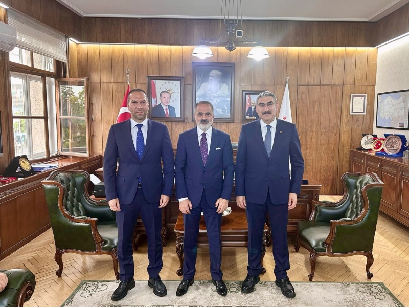 Vekil Uzkurt ve Başkan Özdemir’den Genel Müdür Kurt’a ziyaret