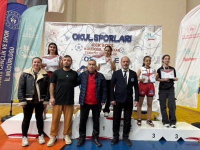 Afra Temizkan Türkiye İkincisi Oldu