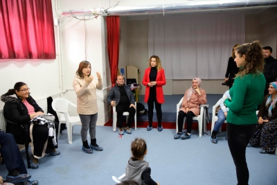 Aile okulu eğitimleri sürüyor