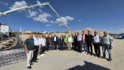 Altunhisar Sağlık Kompleksi’nin Temeli Atıldı