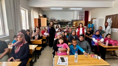 Gençlik merkezi ailelerle buluştu