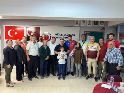 İşitme Engelliler Spor Federasyonu Başkanı Gözel, Niğde Sağırlar Spor Kulübü’nü Ziyaret Etti