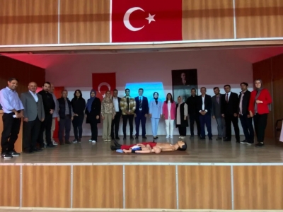 Kaymakamlık personeline İlk Yardım Eğitimi verildi