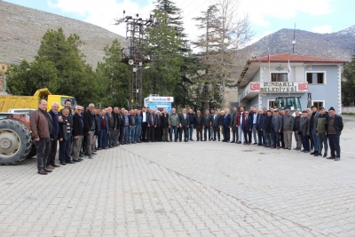 MHP Niğde milletvekili adayı Cumali İnce’ye köylerde ilgi büyük 