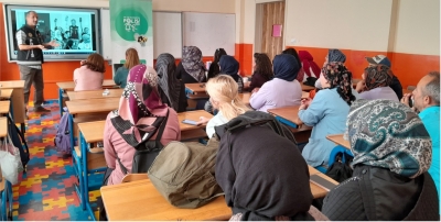 Niğde’de “En İyi Narkotik Polisi Anne” Projesi Kapsamında Bilgilendirme Çalışmaları