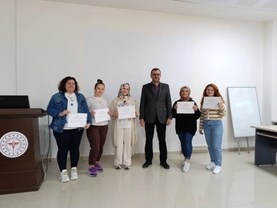 Niğde'de NRP Uygulayıcı Eğitimi Yapıldı