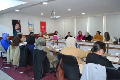 Niğde’de Sağlık Personeline Emzirme Danışmanlığı Eğitimi Verildi