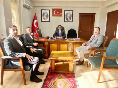 Şehit Ailelerinden Kaymakam Abdulhamit Bağış’a Ziyaret