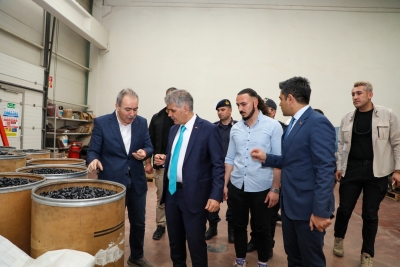 Vali Cahit Çelik’ten Yertaş Havai Fişek Fabrikasına Ziyaret