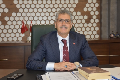 Vali Çelik, Demokrasinin temel taşlarından biride Basındır